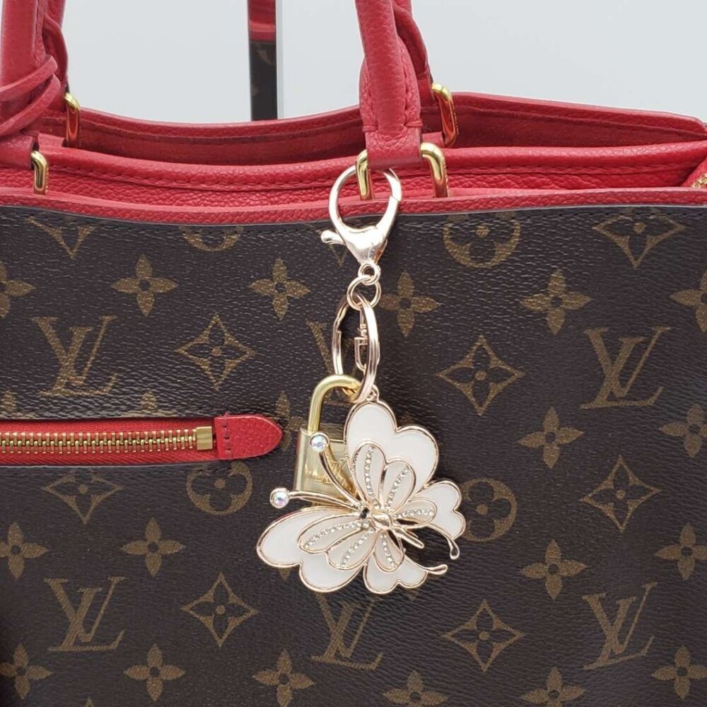Louis Vuitton Gold Lock 🔑 Authentic LV Padlock + Bag Unbranded Butterfly Charm - Picture 7 of 8